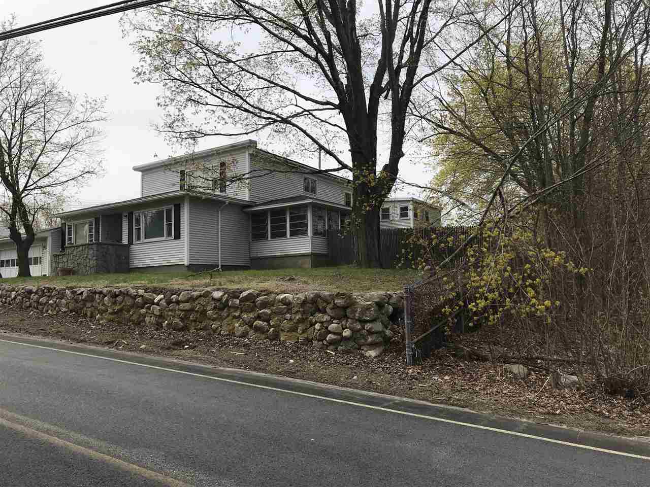 328 Rockingham Road Auburn, NH 03032 - Photo 1 of 10 Gallery Image 1
