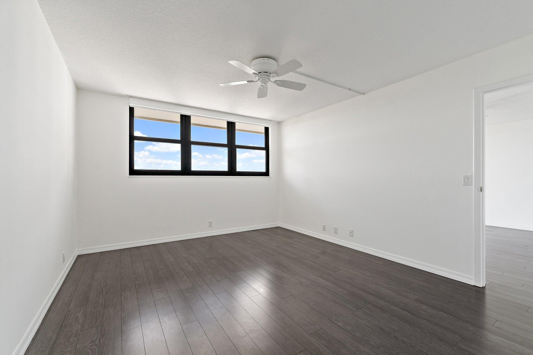 336 Golfview Road, Unit 719 North Palm Beach, FL 33408 - Photo 15 of 60 Primary