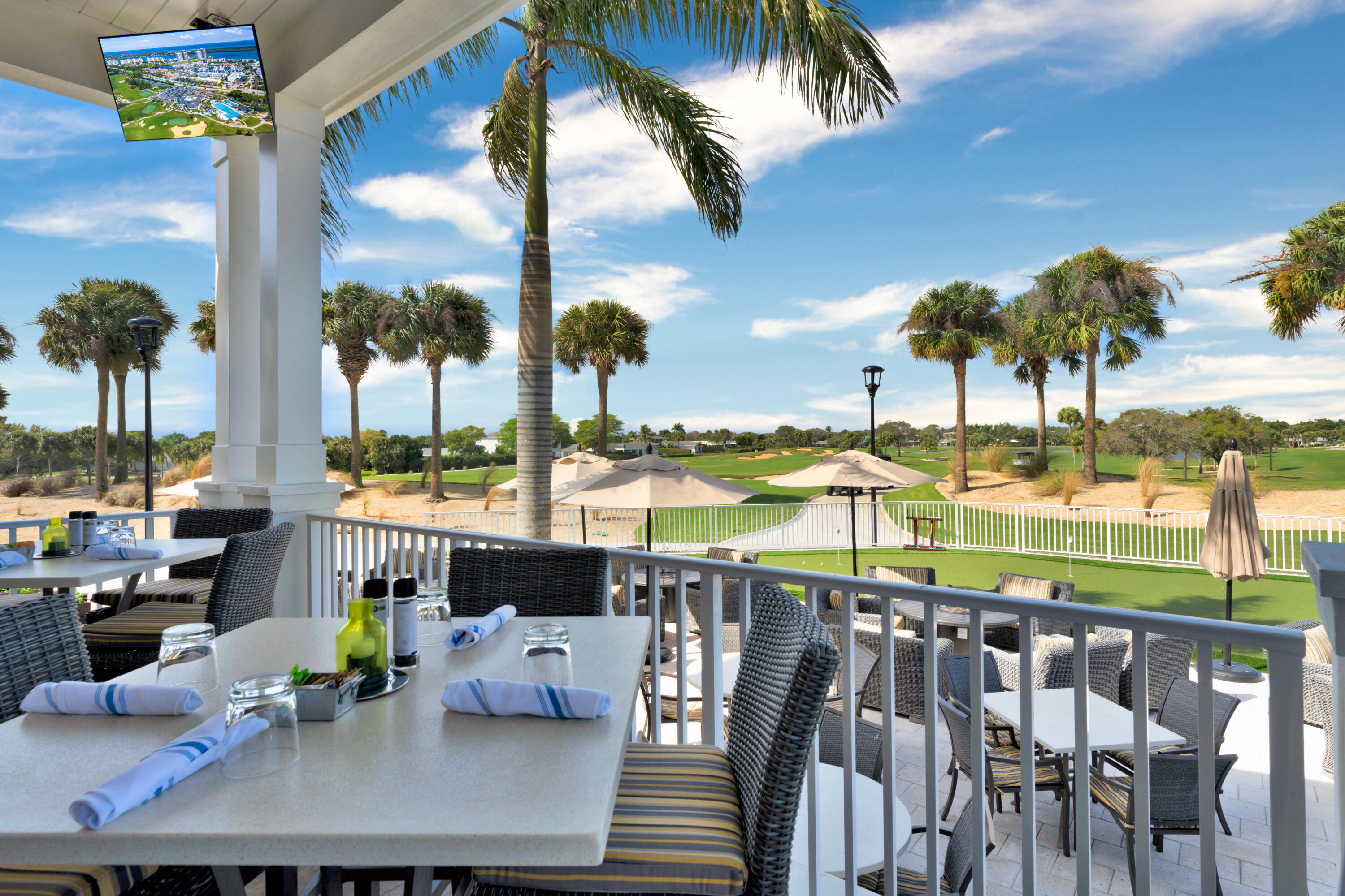 336 Golfview Road, Unit 719 North Palm Beach, FL 33408 - Photo 54 of 60 Patio Dining