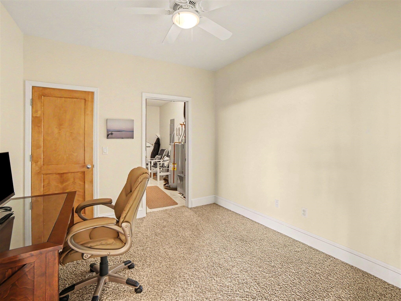 300 South Rath Avenue, Unit 22 Ludington, MI 49431 - Photo 19 of 28