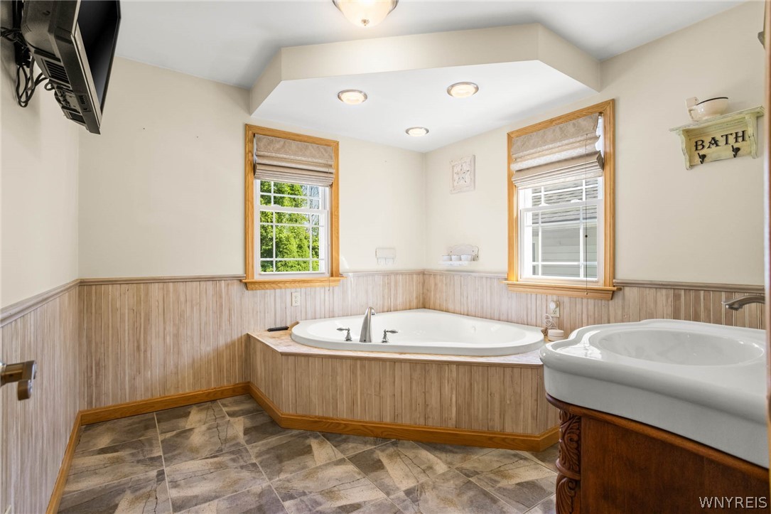 3943 Pearl Street Road Batavia, NY 14020 - Photo 10 of 50 Gallery Image 10