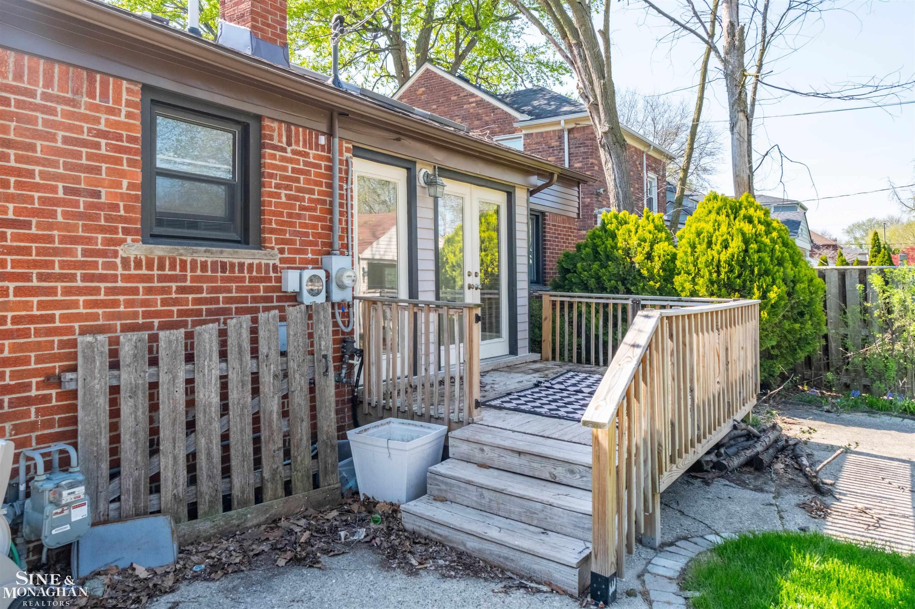 866 Lincoln Road Grosse Pointe, MI 48230 - Photo 28 of 34