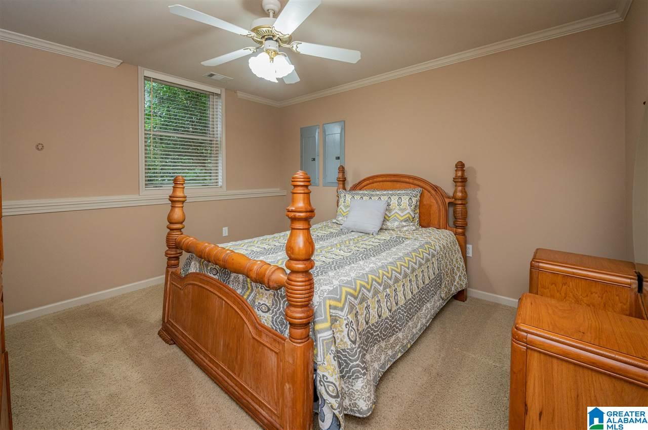 635 Bennett Drive Alabaster, AL 35007 - Photo 36 of 44