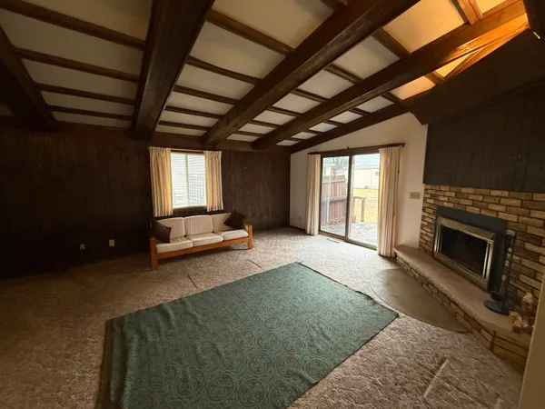 $169,000 | 1008 Parkway Boulevard, Two Rivers, WI 54241