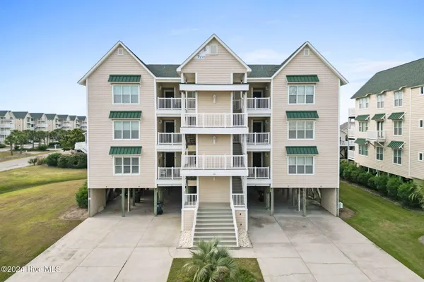 $695,000 | 185 Via Old Sound Boulevard, Unit B, Ocean Isle Beach, NC 28469