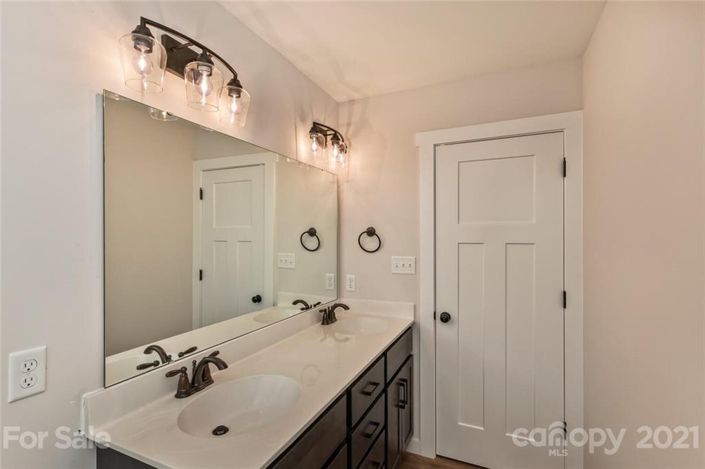 56 Shuler Road Candler, NC 28715 - Photo 28 of 34 Gallery Image 28