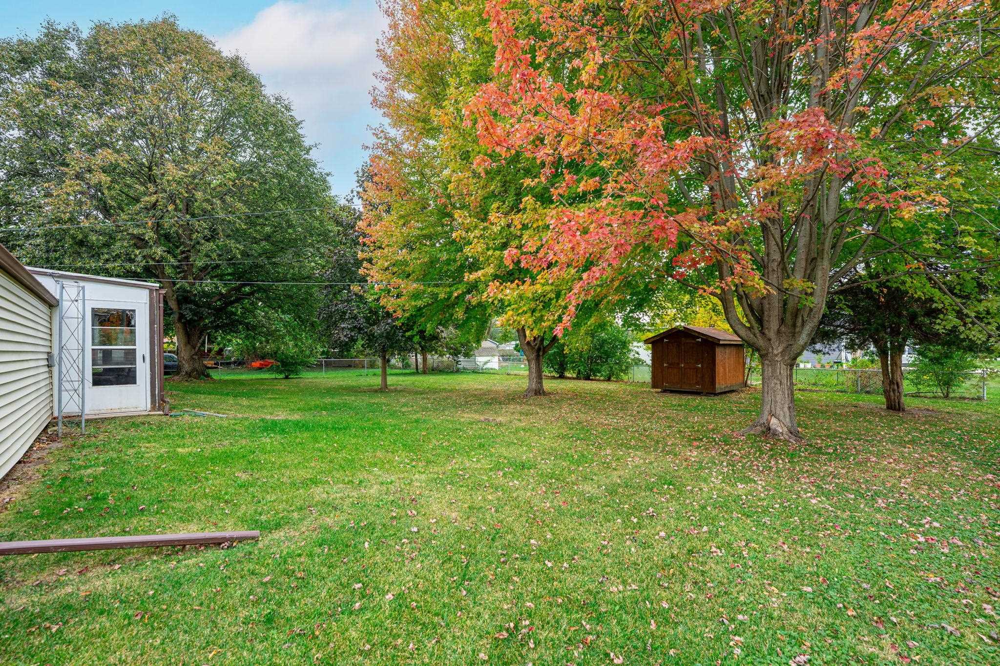 1205 7th Avenue Belvidere, IL 61008 - Photo 30 of 33 a view of a big yard with a house