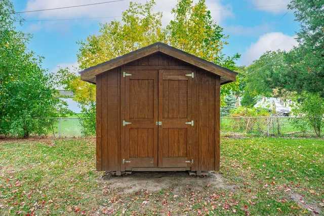 $247,500 | 1205 7th Avenue, Belvidere, IL 61008