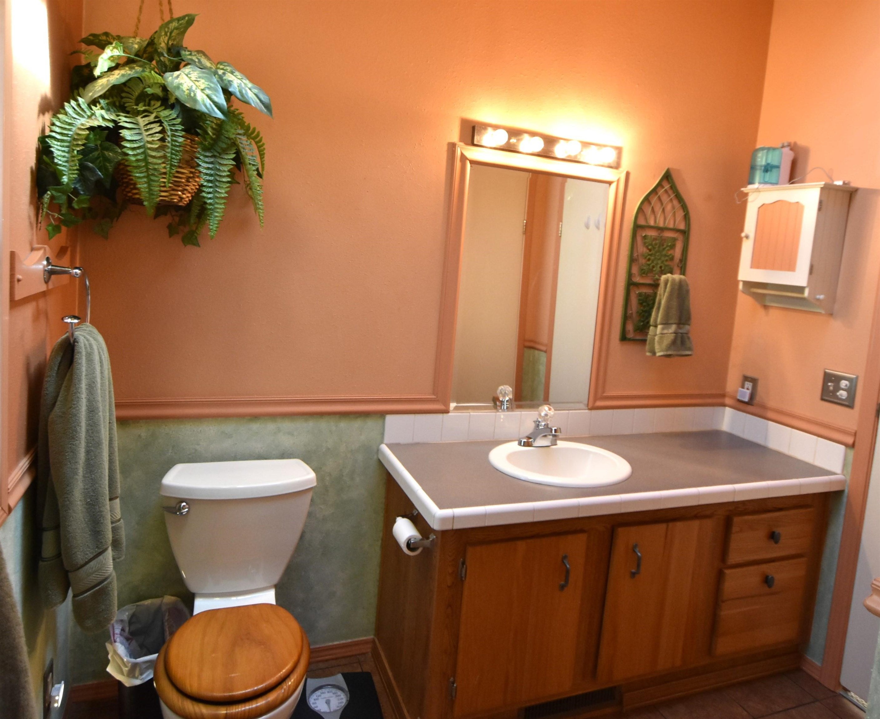10908 Apache Road Montague, CA 96064 - Photo 32 of 48 Gallery Image 32