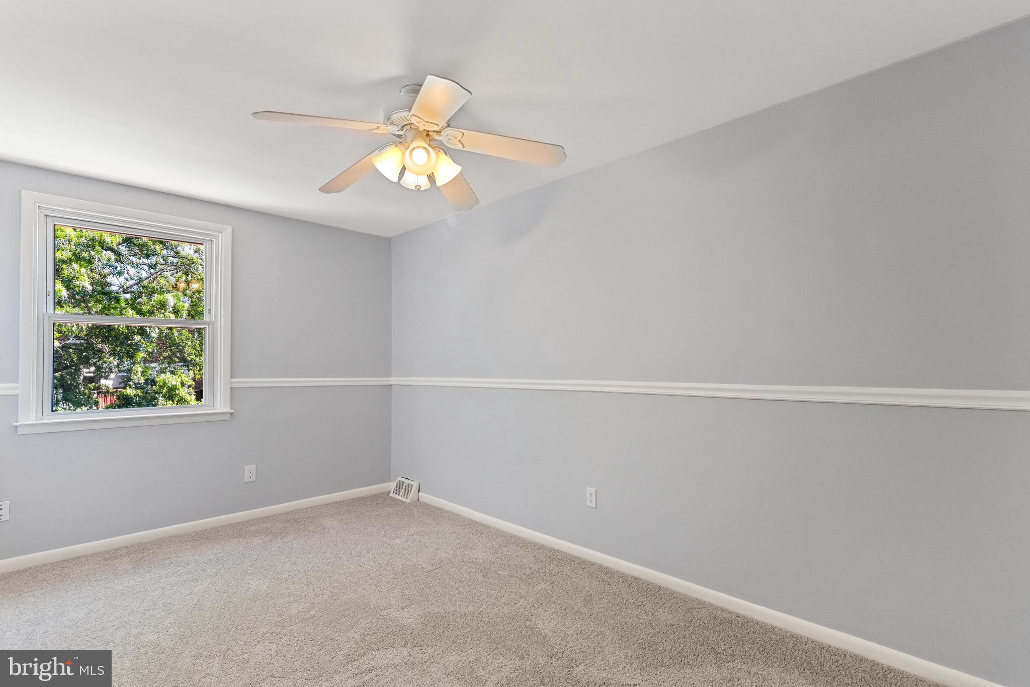 12552 Deer Run Road Philadelphia, PA 19154 - Photo 16 of 28 Bedroom 2