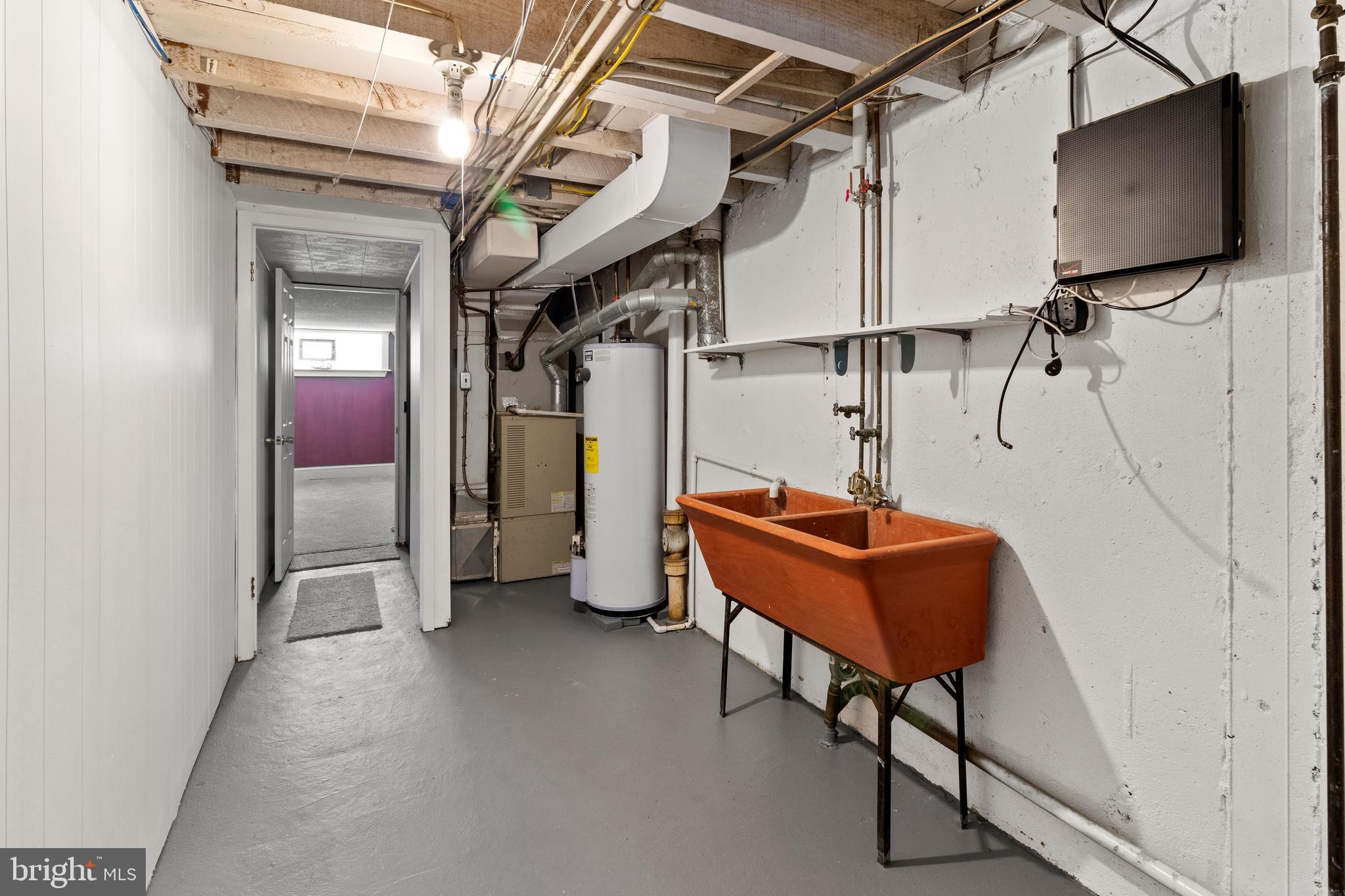 12552 Deer Run Road Philadelphia, PA 19154 - Photo 24 of 28 Storage