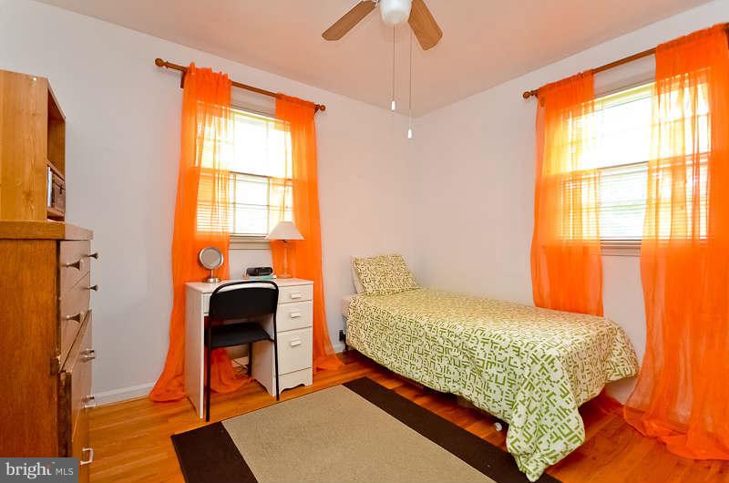 6932 Conservation Drive Springfield, VA 22153 - Photo 18 of 26 Bedroom #3