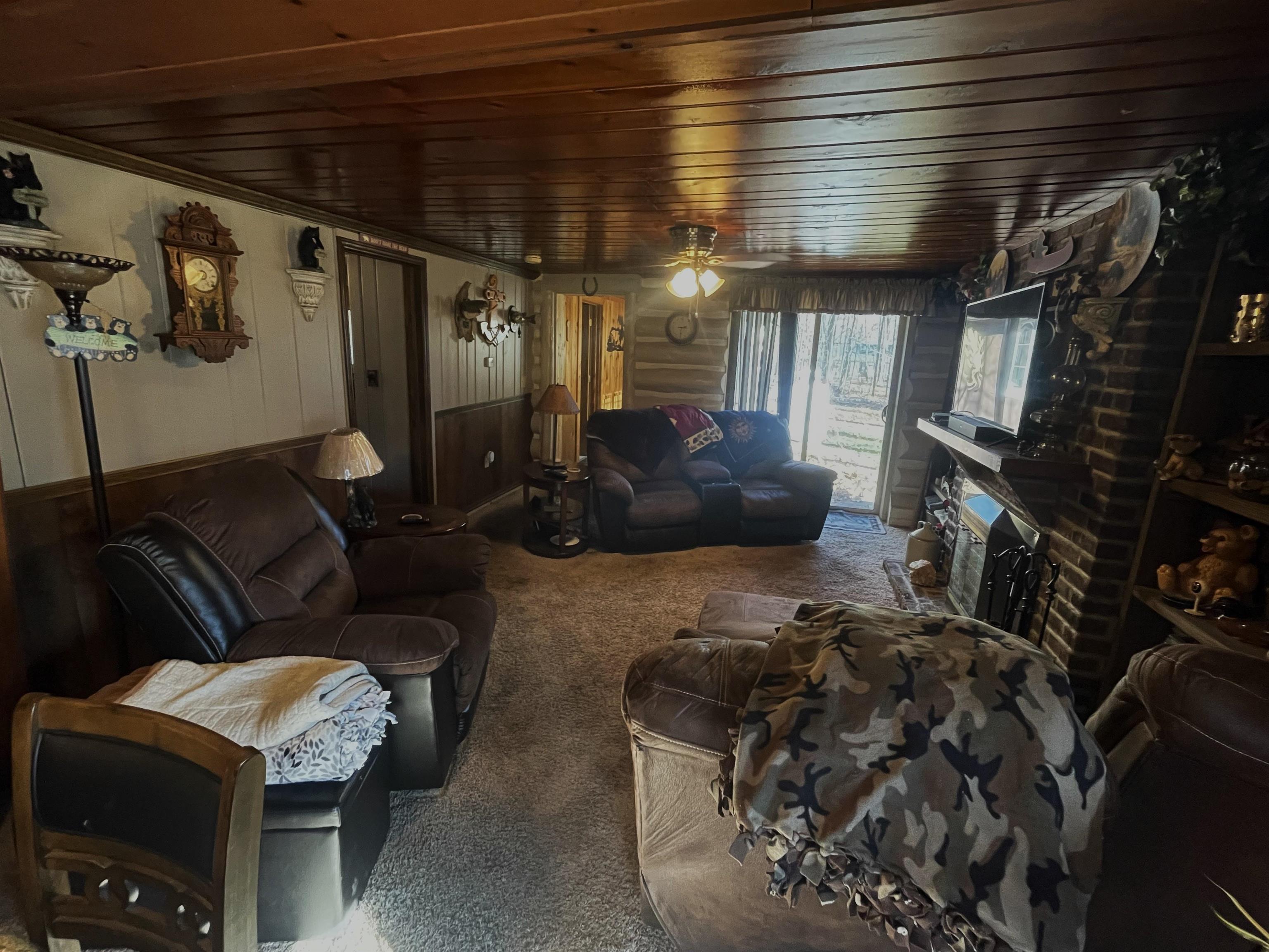 2346 Arbor Road Lupton, MI 48635 - Photo 17 of 26 1928533-8da0381f-01a8-4d03-a364-a4a511e83730.JPG