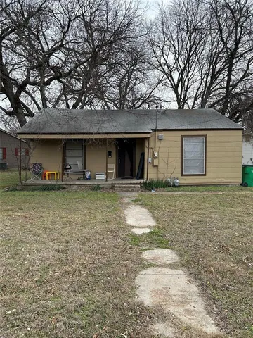 $129,500 | 912 Ritchey Street, Gainesville, TX 76240
