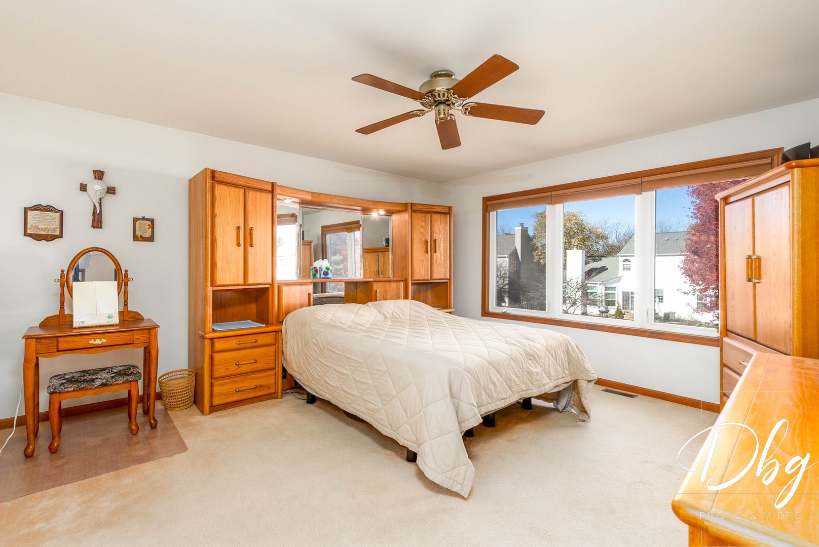 252 Carters Grove Court Grayslake, IL 60030 - Photo 23 of 69 a bedroom with a bed and a large window