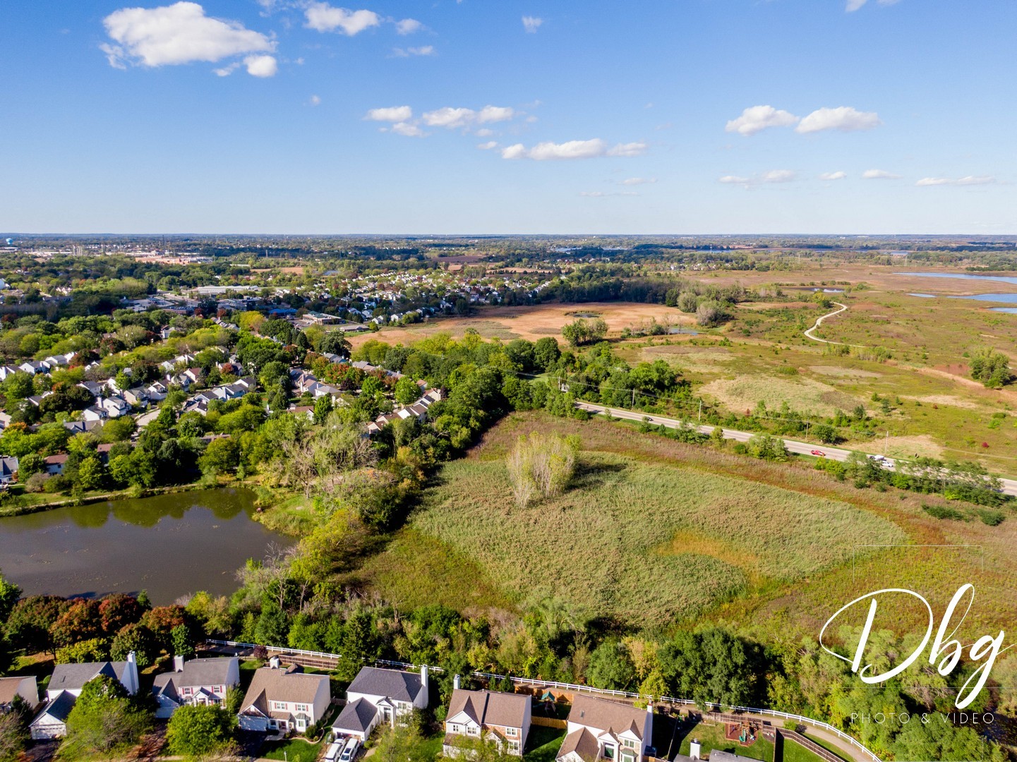 252 Carters Grove Court Grayslake, IL 60030 - Photo 54 of 69 an aerial view of a city