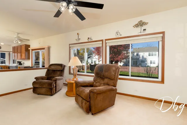 $450,000 | 252 Carters Grove Court, Grayslake, IL 60030