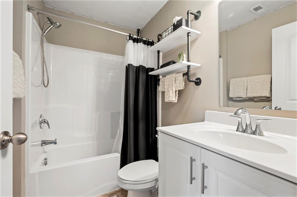 110 Ridgetop Road Mars, PA 16046 - Photo 22 of 37 Gallery Image 22