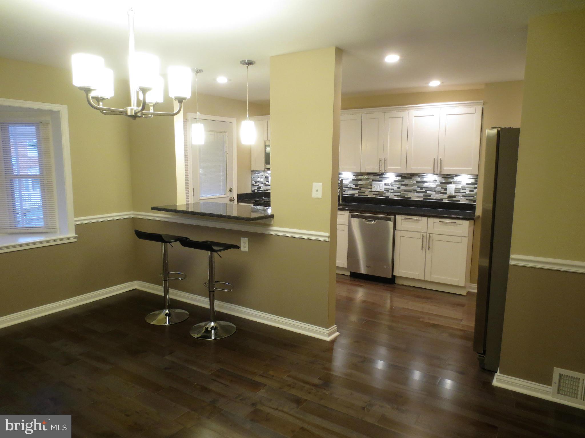1724 Hartsdale Road Baltimore, MD 21239 - Photo 1 of 30 WOW !