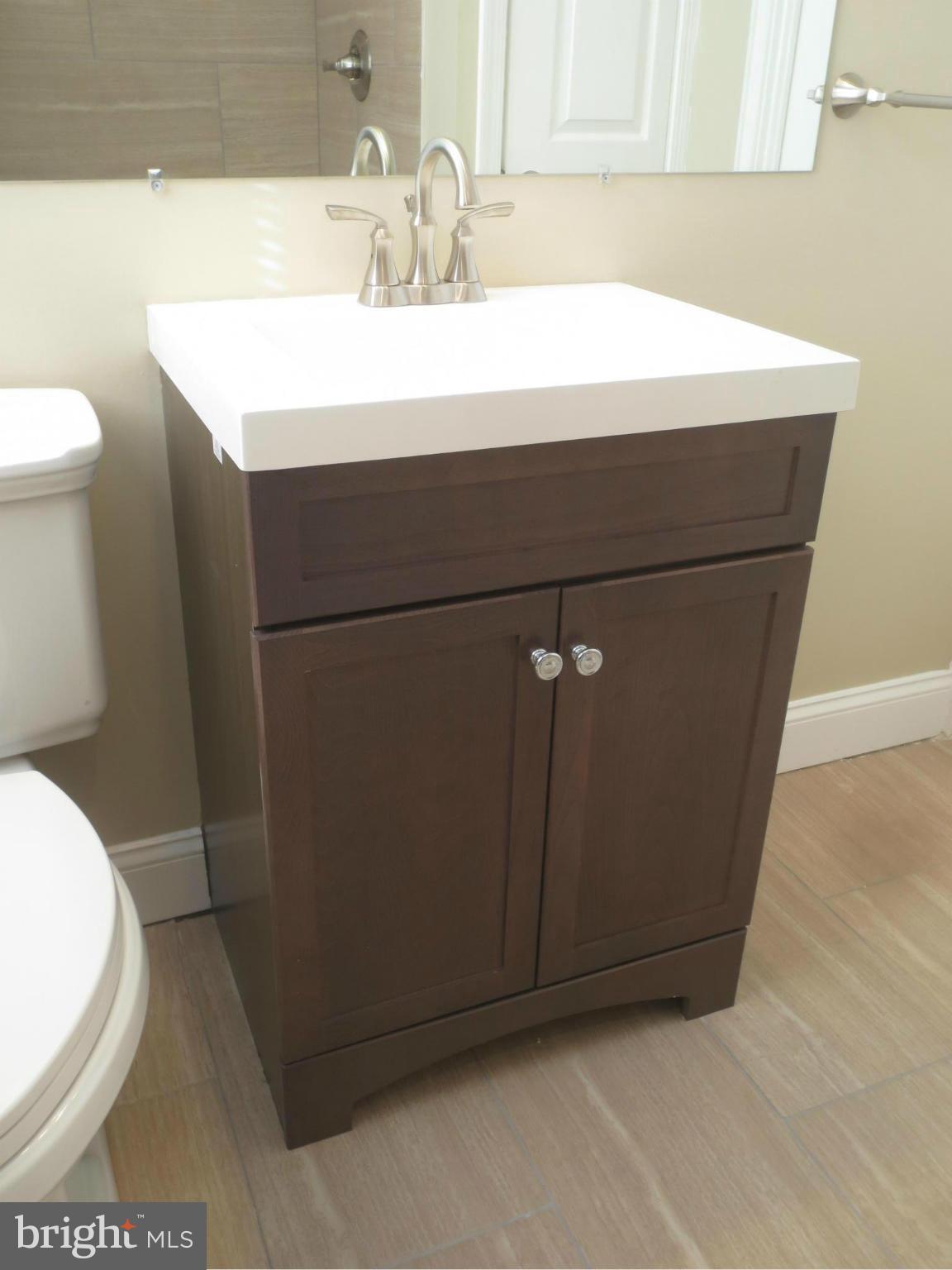 1724 Hartsdale Road Baltimore, MD 21239 - Photo 16 of 30 Designer fixtures