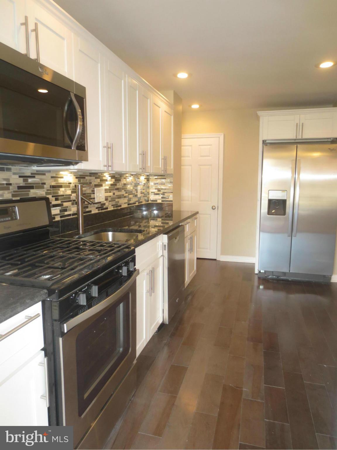 1724 Hartsdale Road Baltimore, MD 21239 - Photo 7 of 30 Modern Design