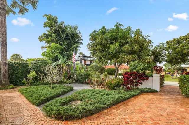 $2,500,000 | 608 Middle River Drive, Fort Lauderdale, FL 33304