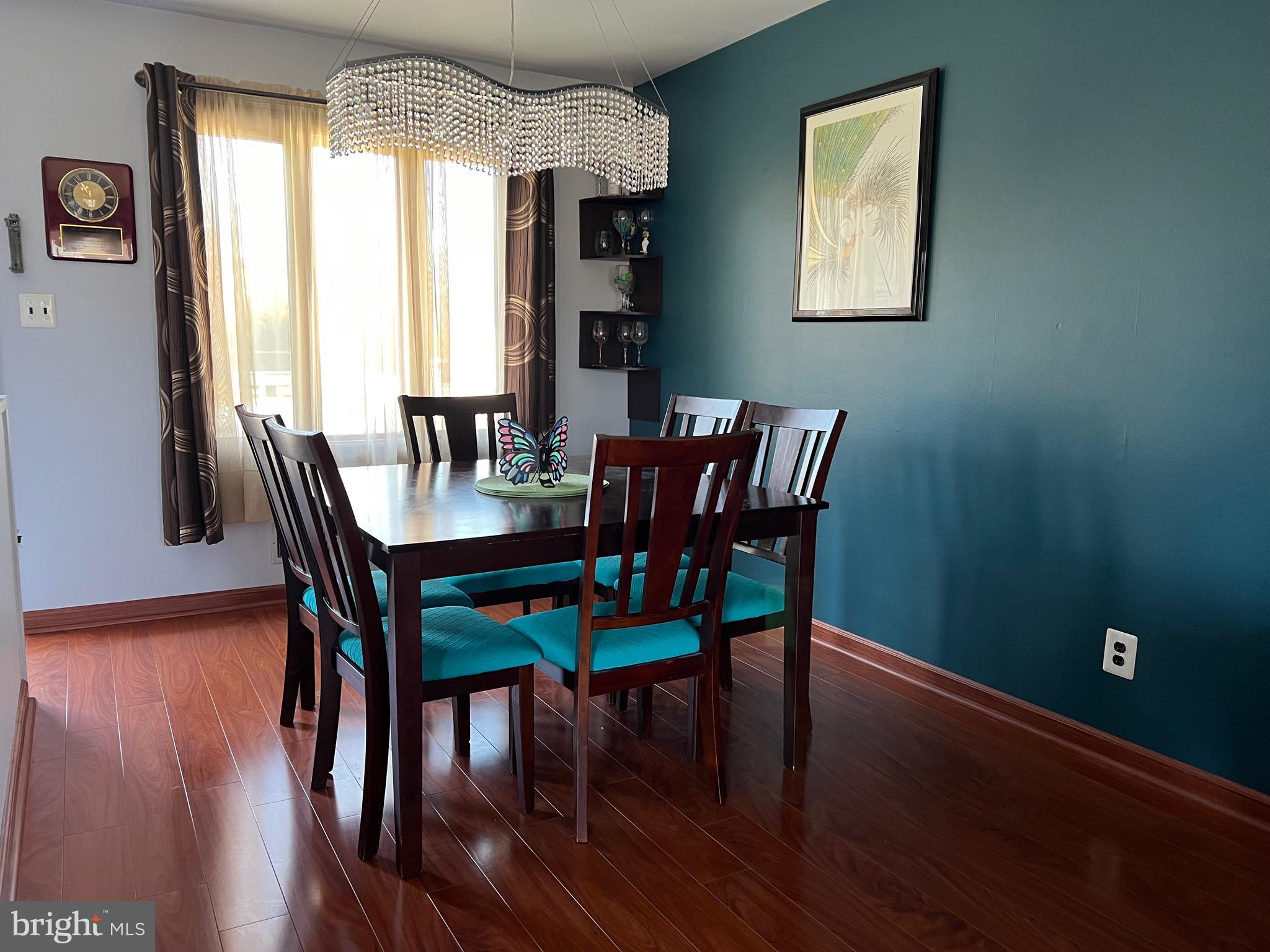 9 Rock Royal Road Hamilton, NJ 08620 - Photo 5 of 17 Dining room