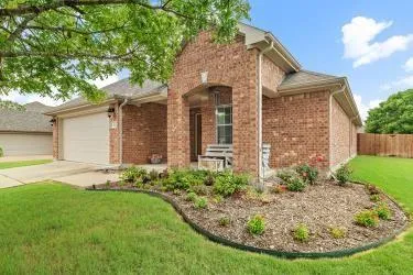 $352,000 | 202 Lawson Farms Drive, Midlothian, TX 76065