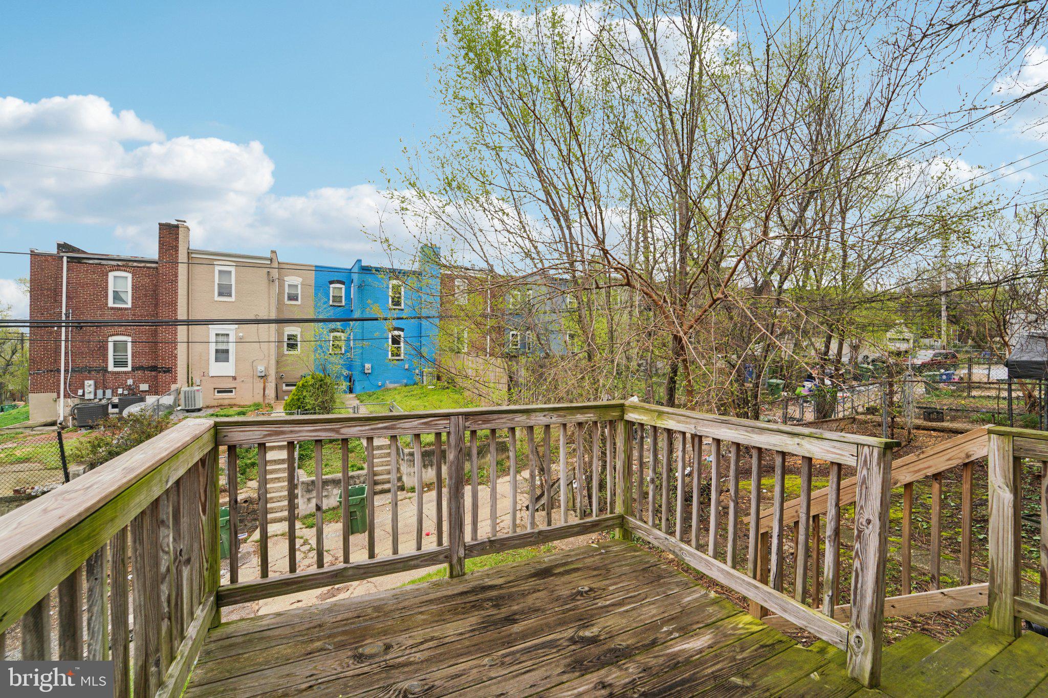800 Stoll Street Baltimore, MD 21225 - Photo 23 of 24 a view of buildings from a balcony