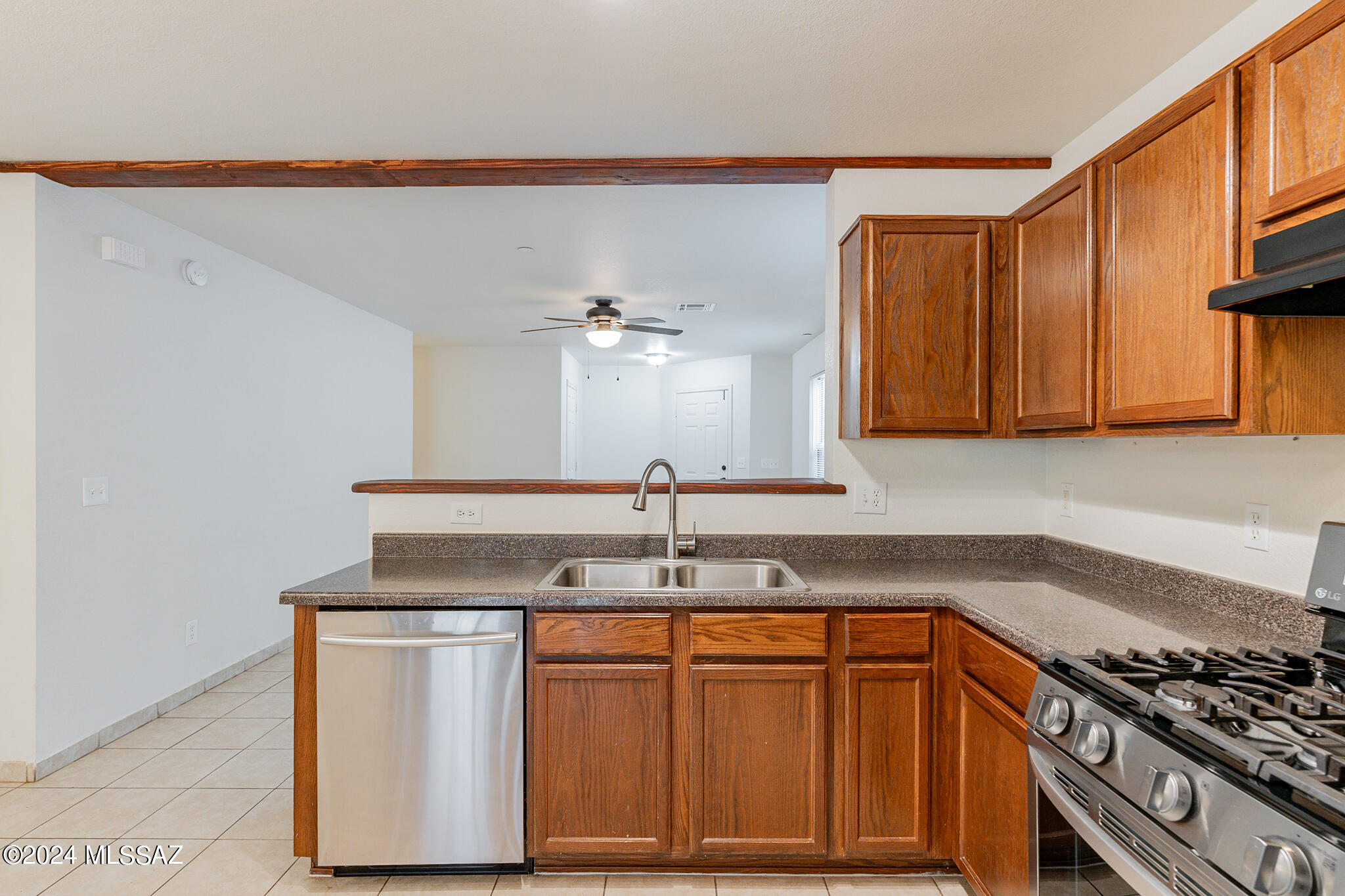 3146 West Treece Way Tucson, AZ 85742 - Photo 16 of 44