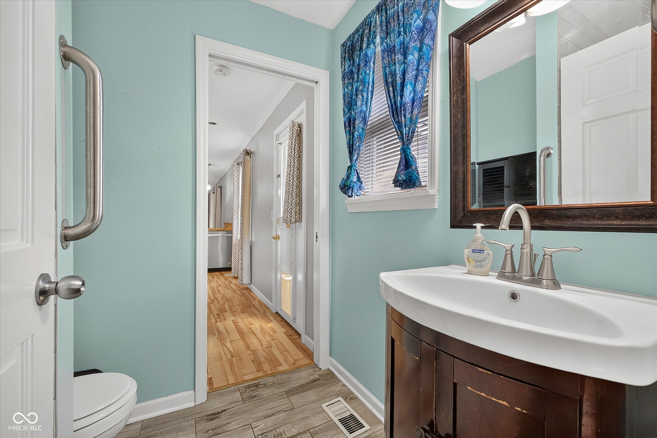 7301 South Franklin Road Indianapolis, IN 46259 - Photo 18 of 33 Gallery Image 18