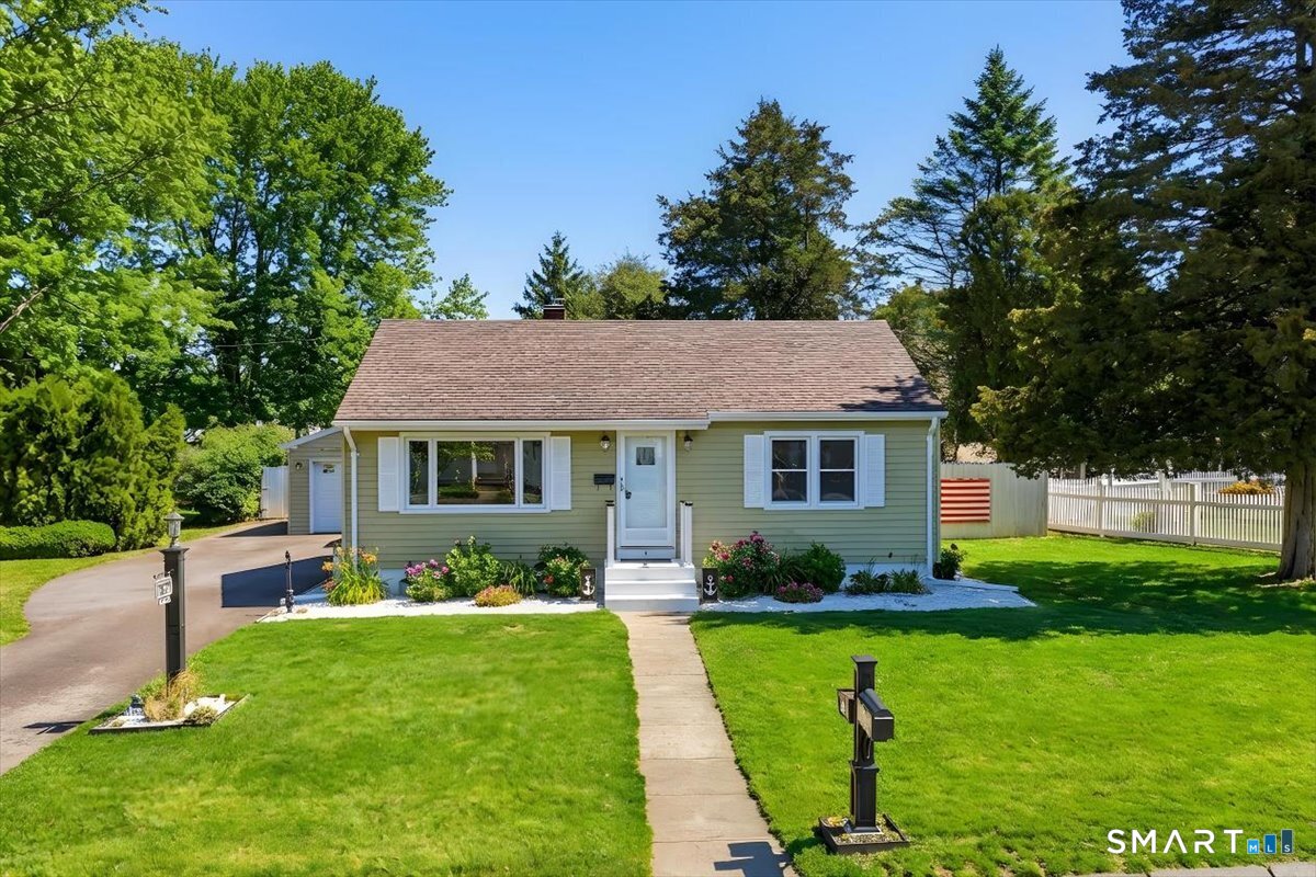 3 Cedar Street Waterford, CT 06385 - Photo 1 of 1