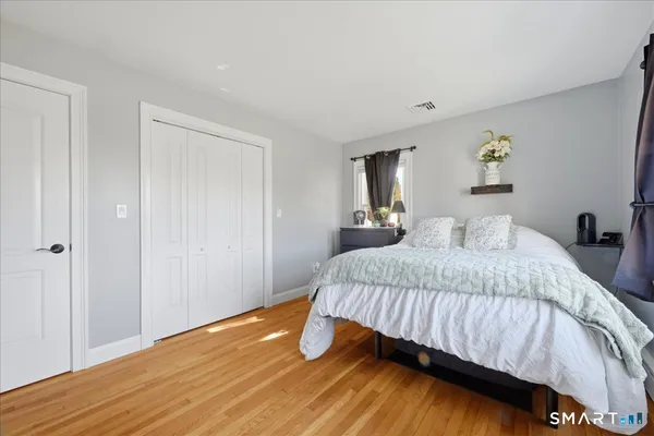 $399,000 | 3 Cedar Street, Waterford, CT 06385