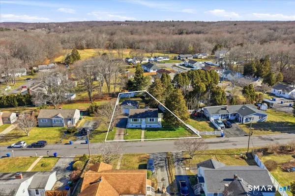 $399,000 | 3 Cedar Street, Waterford, CT 06385