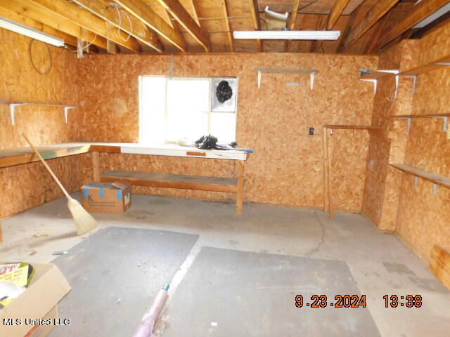 4971 Church Road Nesbit, MS 38651 - Photo 17 of 30 Bay 2 2 car garage 1