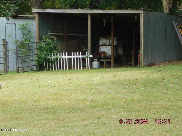 4971 Church Road Nesbit, MS 38651 - Photo 24 of 30 Shed