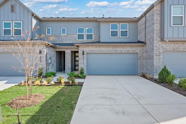 $387,990 | 8913 Enclave Way, Northlake, TX 76262