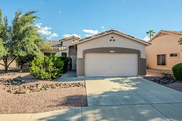 $2,495 | 4269 East Cassia Lane, Gilbert, AZ 85298