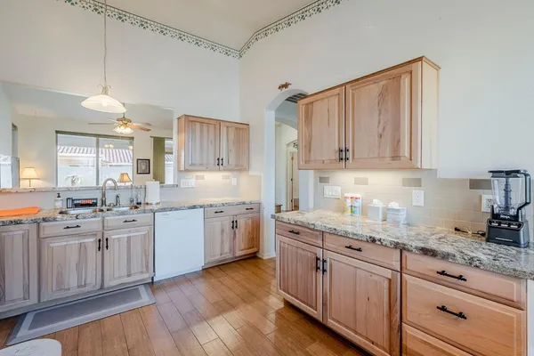 $2,495 | 4269 East Cassia Lane, Gilbert, AZ 85298
