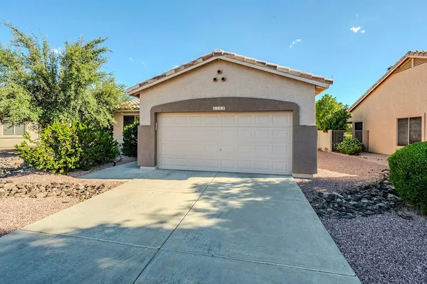 $2,495 | 4269 East Cassia Lane, Gilbert, AZ 85298