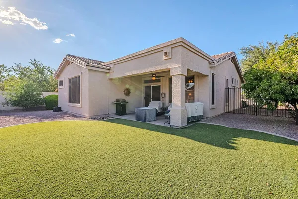 $2,495 | 4269 East Cassia Lane, Gilbert, AZ 85298