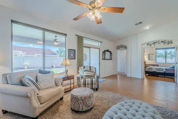 $2,495 | 4269 East Cassia Lane, Gilbert, AZ 85298
