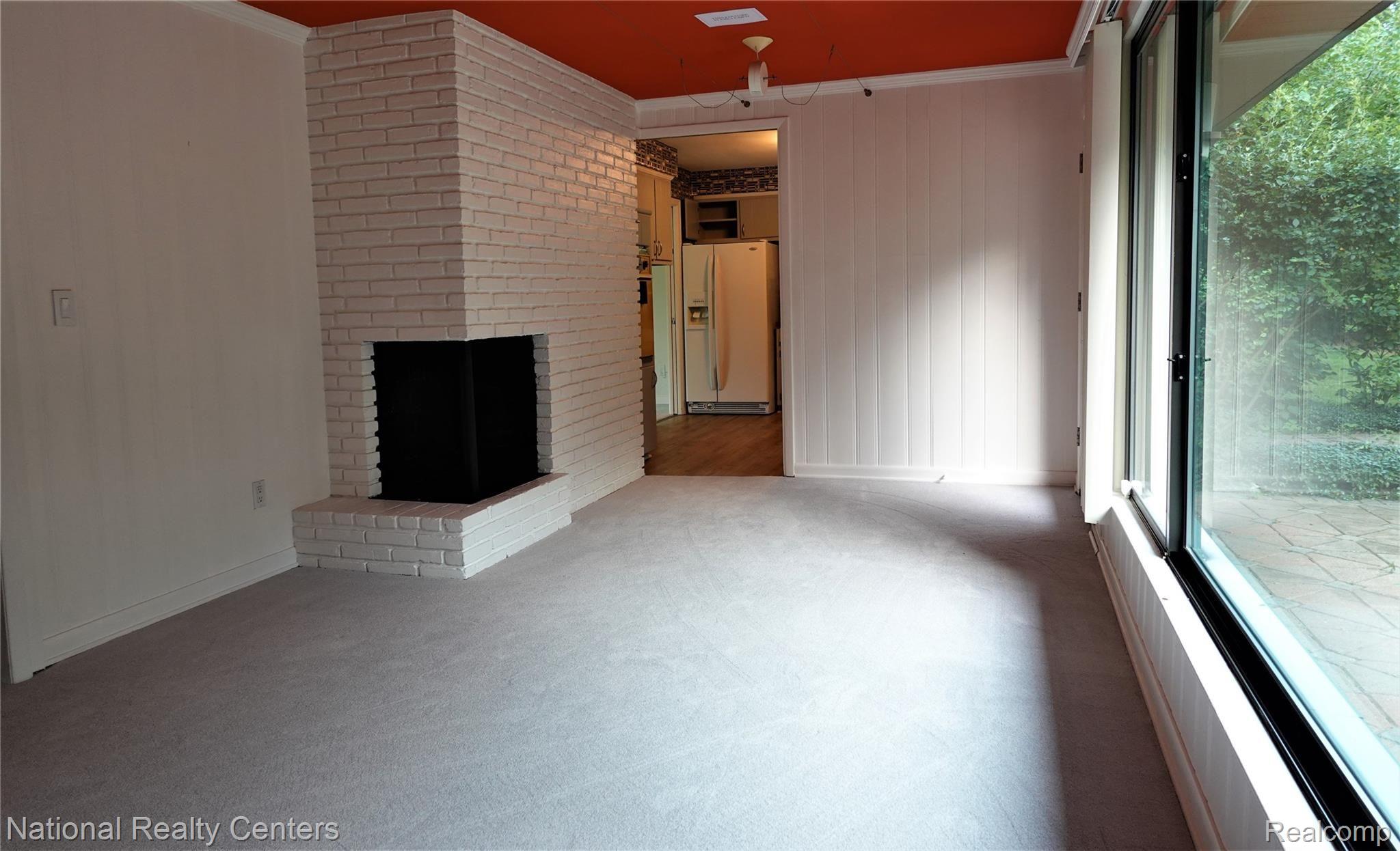 4346 Fieldbrook Road West Bloomfield, MI 48323 - Photo 13 of 23 View of family room into the kitchen or the room can be used as a dining area or even create your own living space that suits your particular needs.
