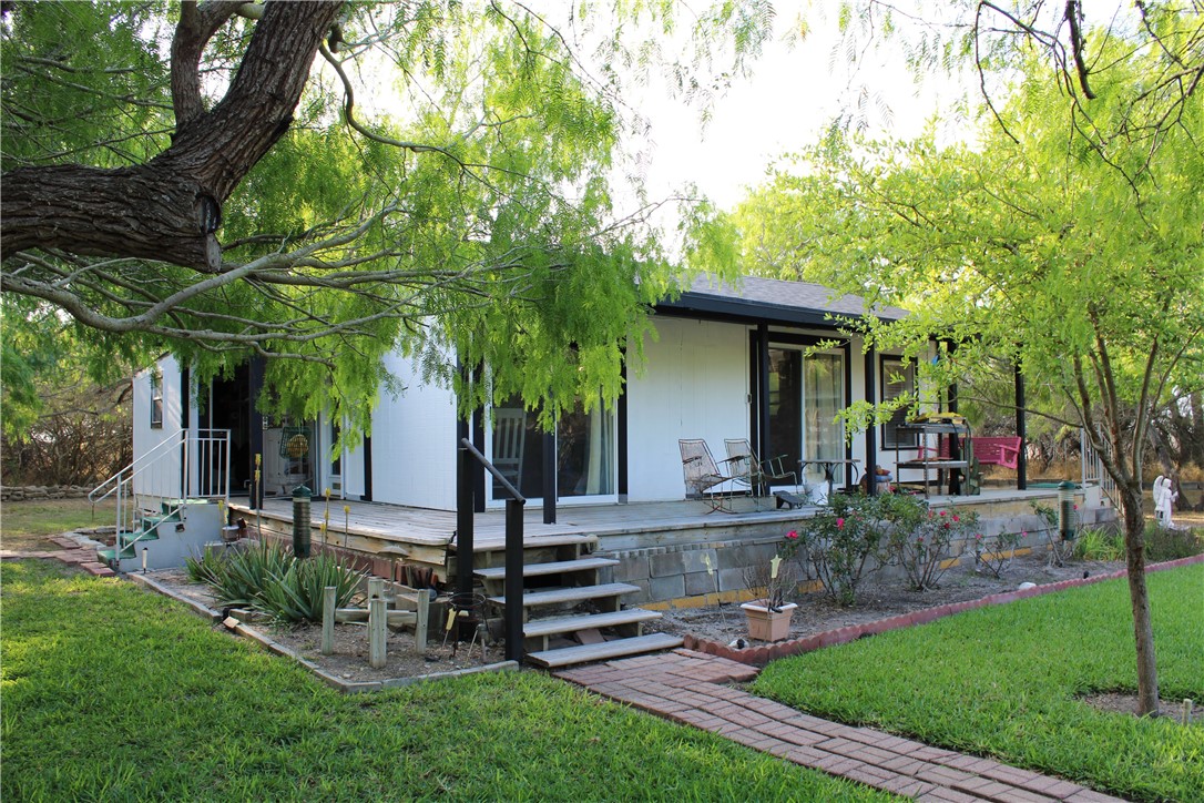 531 South County Road 1140 Riviera, TX 78379 - Photo 2 of 15