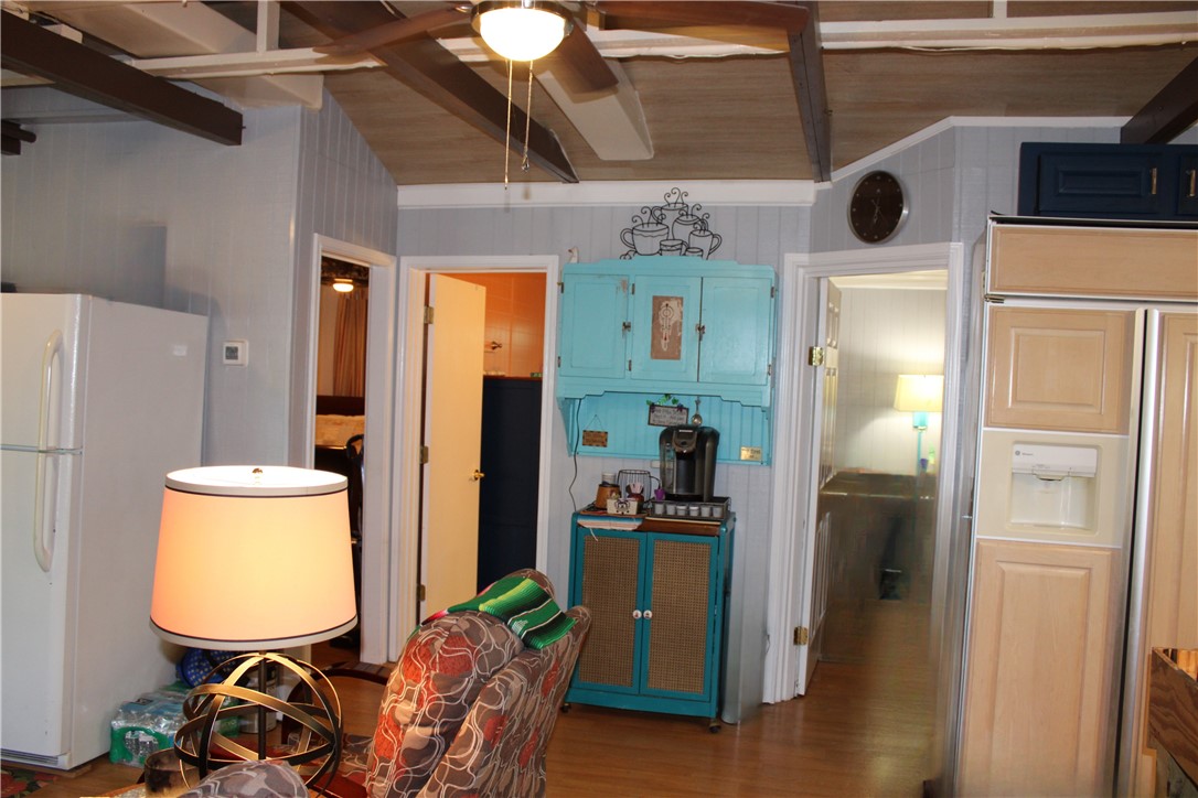 531 South County Road 1140 Riviera, TX 78379 - Photo 5 of 15 Hallway