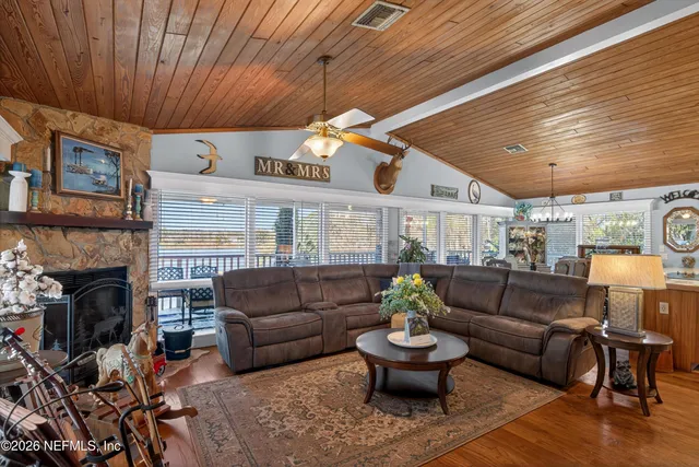 $629,900 | 126 Palmetto Trail, Interlachen, FL 32148