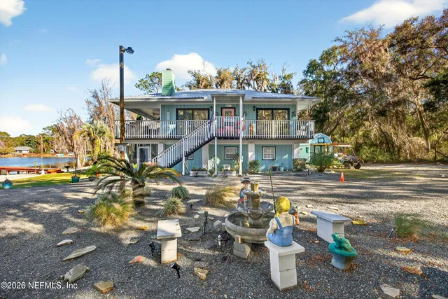 $629,900 | 126 Palmetto Trail, Interlachen, FL 32148