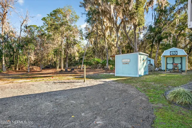 $629,900 | 126 Palmetto Trail, Interlachen, FL 32148