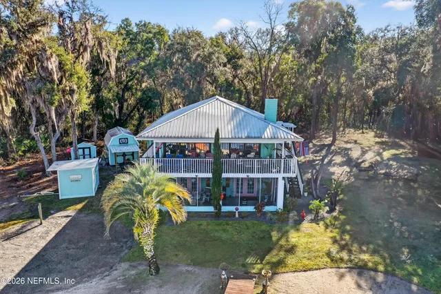 $629,900 | 126 Palmetto Trail, Interlachen, FL 32148