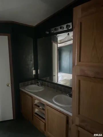 $189,900 | 165 Nile Lane, Creal Springs, IL 62922